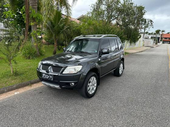 MITSUBISHI PAJERO 2.5 HD 4X4 8V TURBO INTERCOOLER DIESEL 4P MANUAL